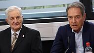 Norbert Sieben (links) hat zum Jahreswechsel sein Amt als Präsident von Brose Bamberg niedergelegt, Michael Stoschek wird  im Sommer aus dem Aufsichtsrat  ausscheiden.