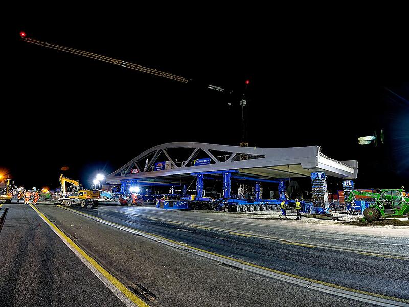 Neue Br&uuml;cke verbindet Staatstra&szlig;e zwischen Hallstadt und BambergNeue Br&uuml;cke zwischen Hallstadt und Bamberg