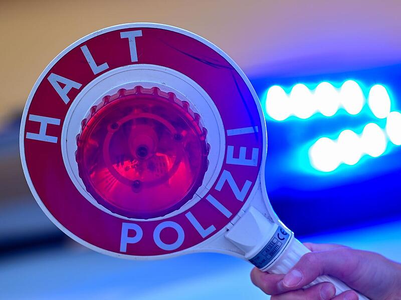 Bamberg: Polizei erwischt Lieferdienstfahrer mit falschem Führerschein Bamberg: Polizei erwischt Lieferdienstfahrer mit falschem Führerschein