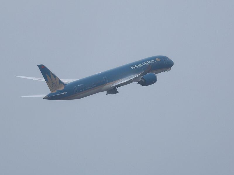 Nach Zwischenfall beim Start eines Flugzeugs von Air Vietnam Nach Zwischenfall beim Start eines Flugzeugs von Air Vietnam