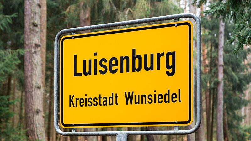 Ortsschild Luisenburg