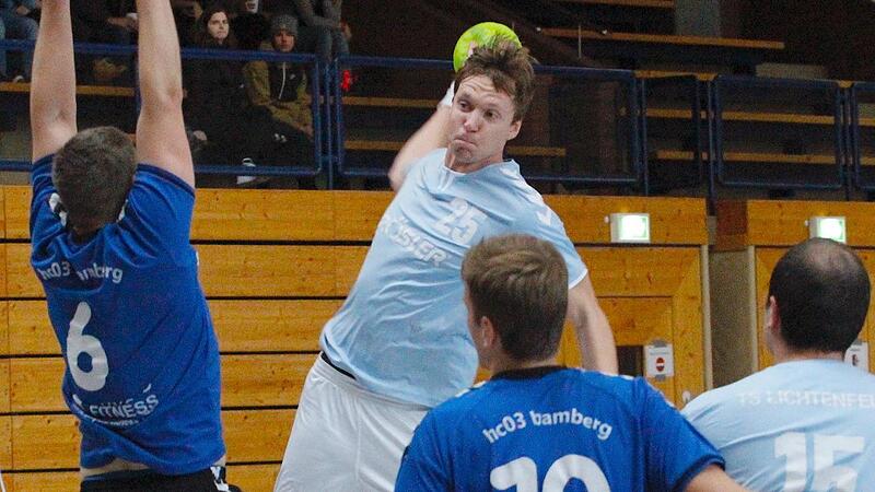 Eine herausragende Partie lieferte TSL-Spielertrainer Cornelius John in Bamberg ab. Mit sechs Treffern avancierte er zum besten Torschützen. Eine herausragende Partie lieferte TSL-Spielertrainer Cornelius John in Bamberg ab. Mit sechs Treffern avancierte er zum besten Torschützen.