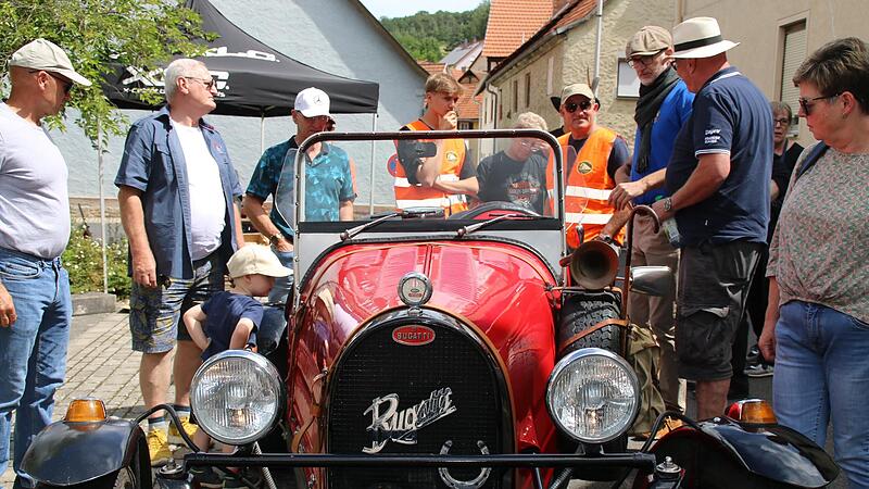 „Bugatti“-Replika, Käfermotor mit Aufbau