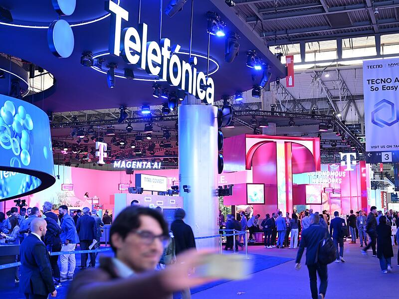 Mobile World Congress (MWC) Mobile World Congress (MWC)