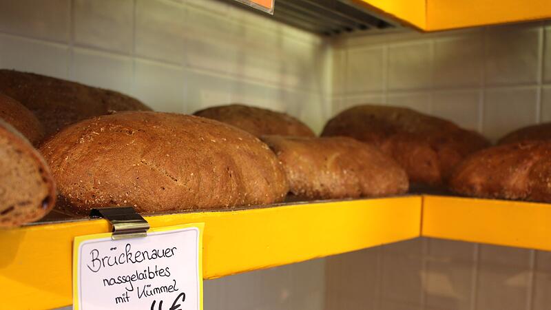 In der B&auml;ckerei Vogler in Schondra und Bad Br&uuml;ckenau gibt es ab sofort das original Br&ouml;ggen&auml;er Nassgelaibte nach L&ouml;hmers Rezept.