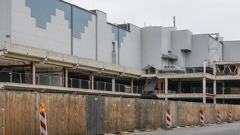 Mehrfach ist ein 34-Jähriger in Bamberg auf der Atrium-Baustelle eingestiegen, um Kupferkabel zu stehlen.