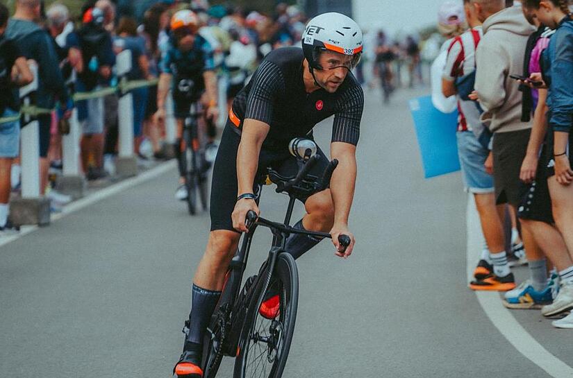 Sebastian Sünkel beendete die Challenge Roth in einer beeidruckenden Zeit von 9:55:41 Stunden. Sebastian Sünkel beendete die Challenge Roth in einer beeidruckenden Zeit von 9:55:41 Stunden.