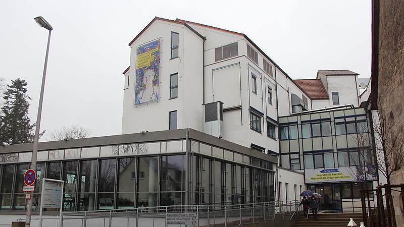 Hat das Kreiskrankenhaus St. Anna Notfälle abgewiesen?