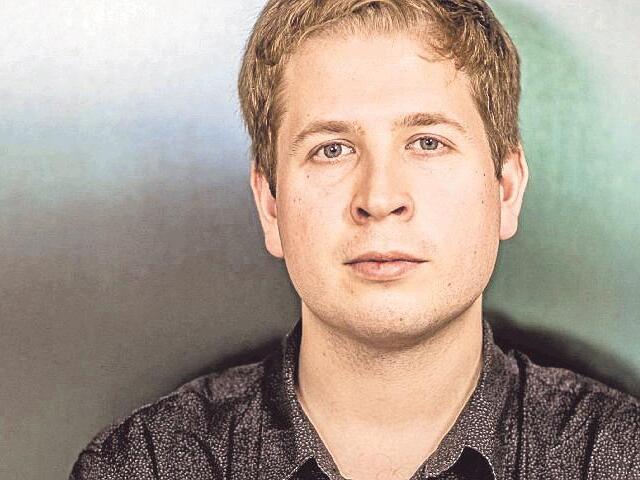 Kevin K&uuml;hnert hat der Politik vor gut einem Jahr den R&uuml;cken gekehrt.