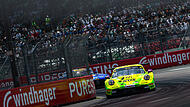 Der Österreicher Thomas Preining gewann das Sonntagsrennen der DTM auf dem Norisring auf Porsche.