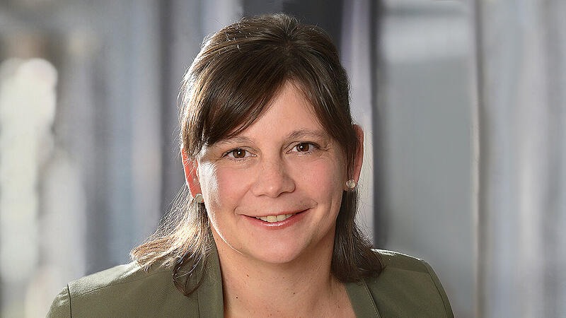 Die Pfarrerin Dr. Jennifer Ebert wurde im Dezember in die Landessynode das evangelische Kirchenparlament in Bayern gew&auml;hlt. Sie lebt mit ihrer Familie in Thurnau.