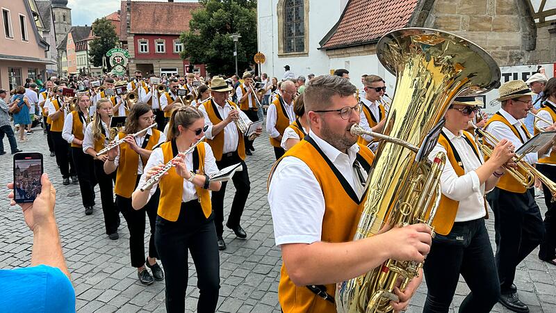 Annafestumzug 2024Forchheim & Fränkische Schweiz Annafestumzug 2024