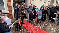 14. Dezember 2023: Nach zehn Jahren ohne Supermarkt in der Innenstadt öffnet der Tante Enso am Münnerstädter Anger. Nach gut 100 Tagen zieht das Unternehmen ein positives Resümee.