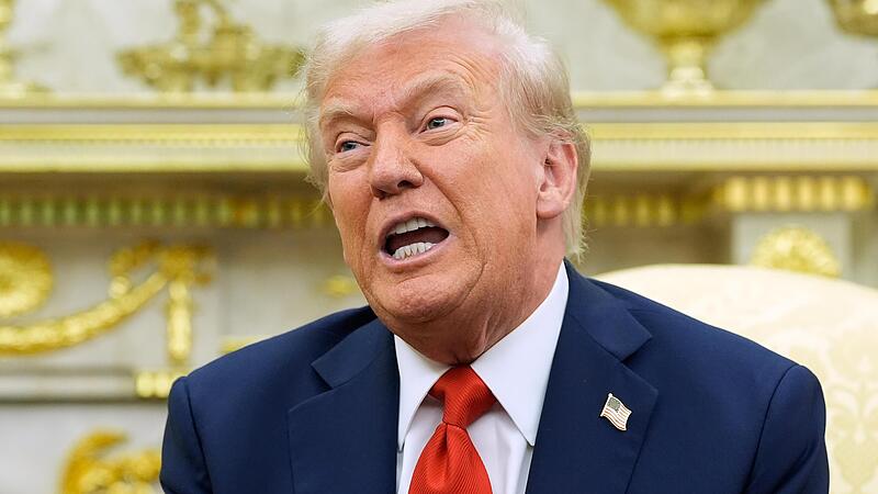US-Präsident Donald Trump im Oval Office im Weißen Haus. Der umstrittene Staatschef ist der Erste, der seit zwei Jahren Bewegung in die Situation zwischen Israel und Hamas gebracht hat.