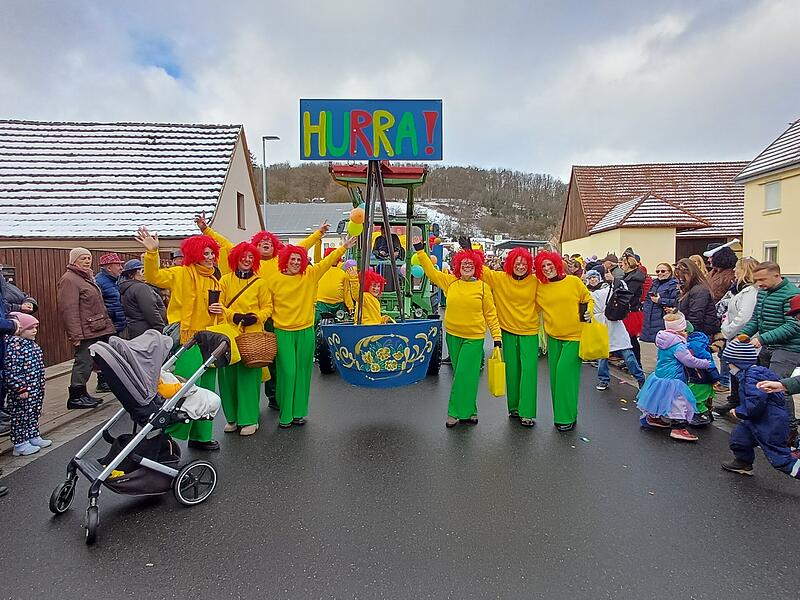 Rosenmontagszug in Aura