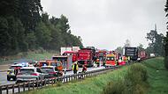 Vollsperrung wegen Lastwagenbrands auf der Autobahn 9