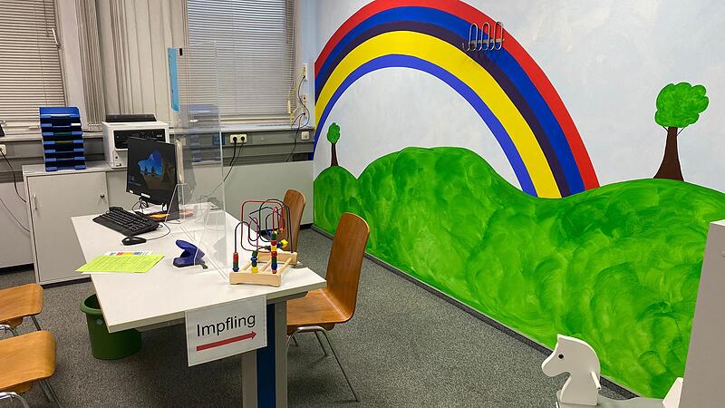 &bdquo;Wir bieten f&uuml;r Kinder zwei R&auml;ume an, damit sie gesch&uuml;tzt mit ihren Familien beraten und dann geimpft werden k&ouml;nnen&ldquo;, erkl&auml;rt Ralf Schmidt.