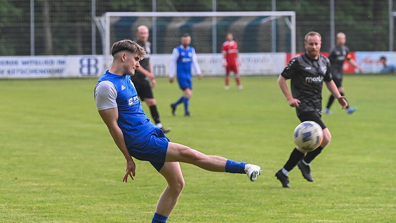 Mika Heilmann und der SV Ketschendorf m&uuml;ssen versuchen, die Klasse &uuml;ber den Umweg Relegation zu erhalten.