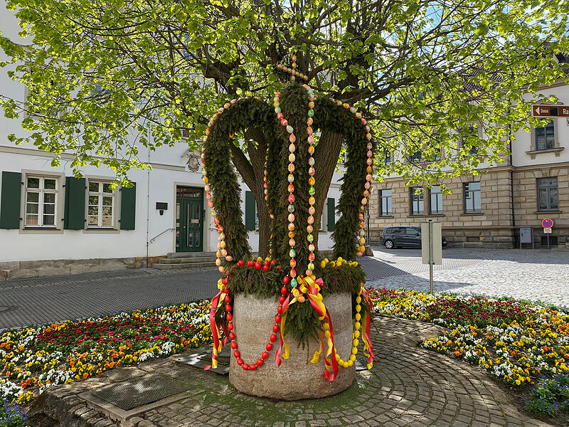 Osterbrunnen Kaiserpfalz ForchheimOsterbrunnen Fr&auml;nkische Schweiz 2025 Teil 2