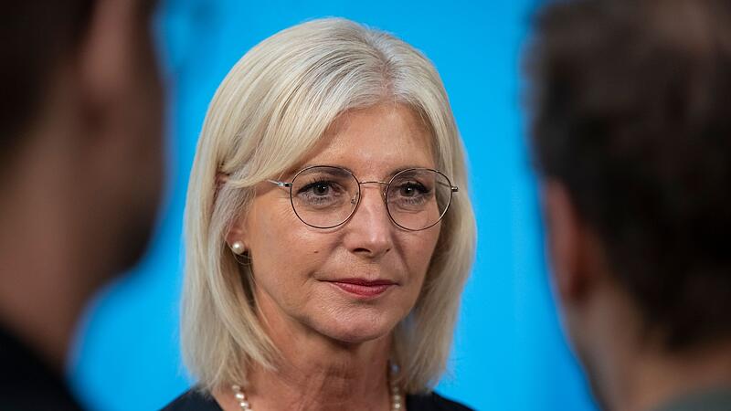 Ulrike Scharf