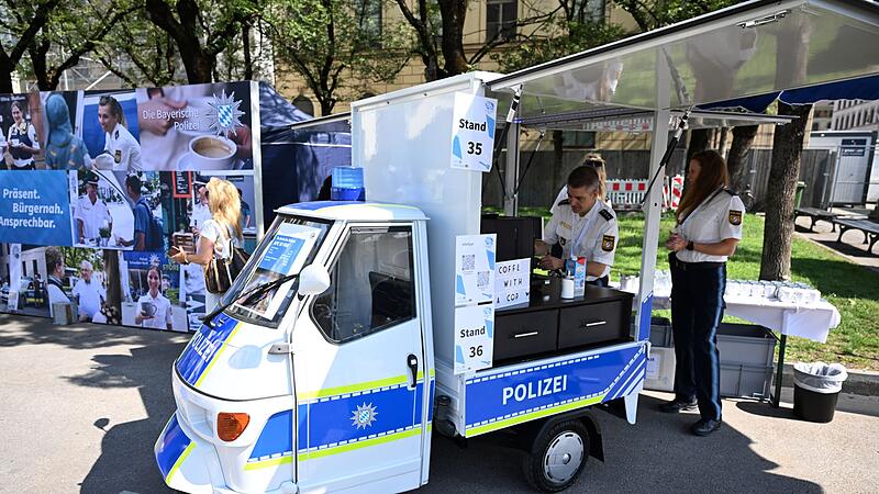 Festveranstaltung "80 Jahre Bayerische Polizei" Festveranstaltung "80 Jahre Bayerische Polizei"