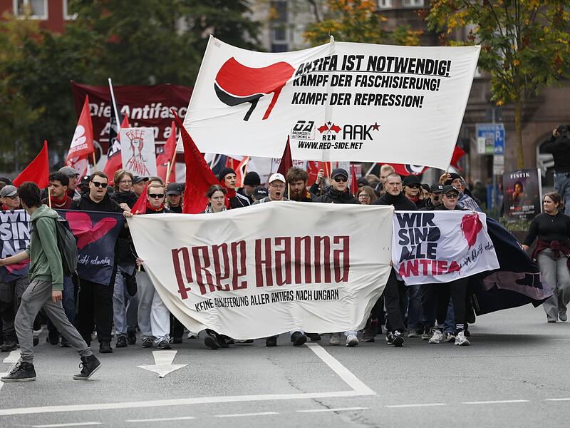Demonstration für mutmaßliche Linksextremistin