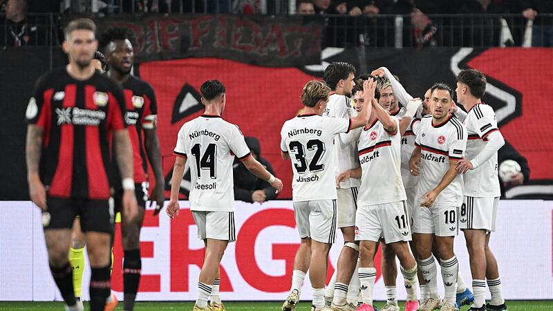 Bayer Leverkusen - 1. FC Nürnberg Bayer Leverkusen - 1. FC Nürnberg