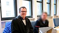 Nach einer Fahrerflucht muss sich ein Porschefahrer vor dem Bamberger Amtsgericht verantworten.