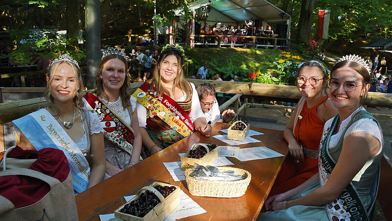 So war die Er&ouml;ffnung des Pretzfelder KirschenfestesForchheim & Fr&auml;nkische Schweiz