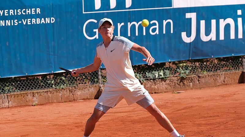 Oliver Majdandzic benötigte 4:12 Stunden, um in die dritte Runde einzuziehen. Oliver Majdandzic benötigte 4:12 Stunden, um in die dritte Runde einzuziehen.