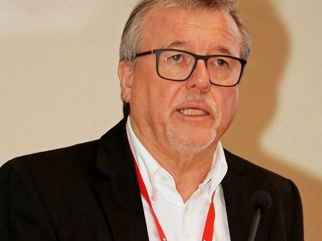 Bambergs CSU-Chef Gerhard Seitz ließ sich am Wahlsonntag entschuldigen. Bambergs CSU-Chef Gerhard Seitz ließ sich am Wahlsonntag entschuldigen.