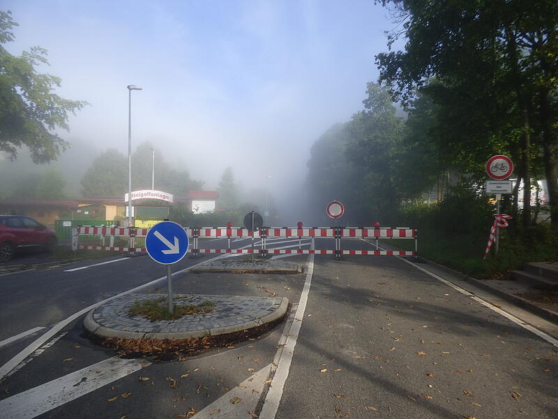 Sperrung des Behringersmühler Bergs von Gößweinstein aus.Forchheim & Fränkische Schweiz Sperrung des Behringersmühler Bergs von Gößweinstein aus.Forchheim & Fränkische Schweiz