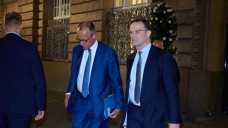 Vor der Abstimmung über Verfassungsrichter