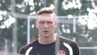 FCN-Torh&uuml;ter Jan Reichert beim Trainingsauftakt des Club am Valznerweiher.