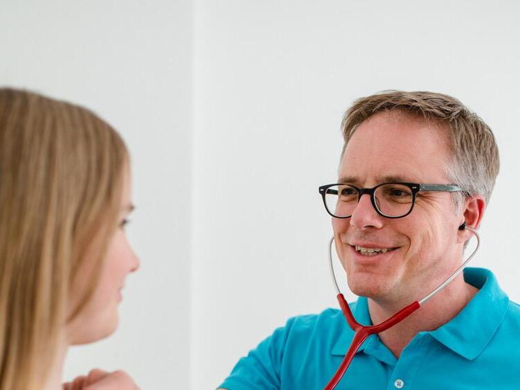 Dr. Thorsten Fr&ouml;hlich, Kinderarzt aus ForchheimForchheim & Fr&auml;nkische Schweiz