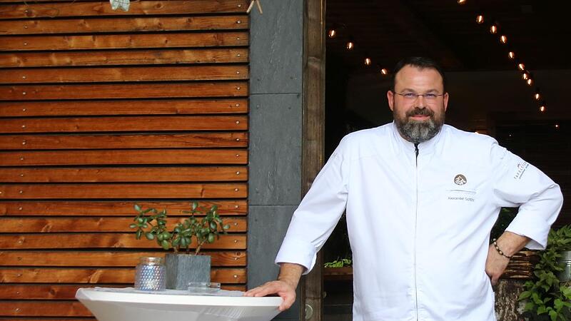 Alexander Schütz aus Wartenfels, Sprecher der Kulmbacher Gastronomen, spürt wie alle seine Kollegen den Druck, der auf der Branche lastet. Alexander Schütz aus Wartenfels, Sprecher der Kulmbacher Gastronomen, spürt wie alle seine Kollegen den Druck, der auf der Branche lastet.