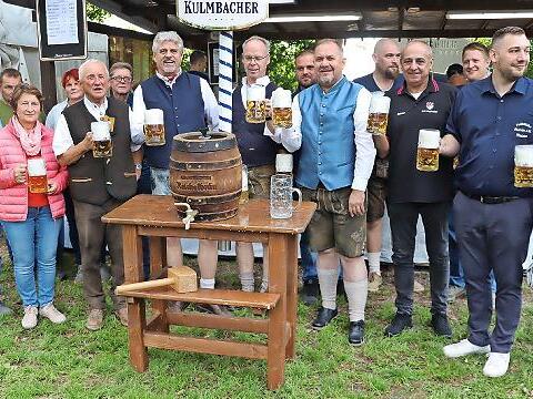 Ein Prosit auf die Festtage des Wald- und Wiesenfestes Weiden.