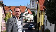 Bürgermeister René Gerner freut sich über das gute Abschneiden seiner Gemeinde bei der Heimatmonitor-Umfrage der Saale-Zeitung. Bürgermeister René Gerner freut sich über das gute Abschneiden seiner Gemeinde bei der Heimatmonitor-Umfrage der Saale-Zeitung.