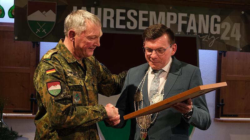 Michael Matz Jahresempfang 2024 der Bundeswehr-Dienstellen auf dem Lagerberg und der ...
