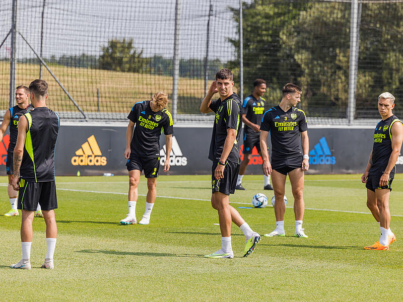 Arsenal_London_Training_Adidas_HZAArsenal London bereitet sich in Herzogenaurach auf Test gegen 1. FC N&uuml;rnberg vor 2023