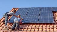Solarmodule auf Dächern in der Altstadt sollen für sauberen, CO2-freien Strom in Bamberg sorgen. Solarmodule auf Dächern in der Altstadt sollen für sauberen, CO2-freien Strom in Bamberg sorgen.