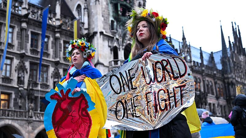 Ukraine-Krieg - Jahrestag Kriegsbeginn Ukraine-Krieg - Jahrestag Kriegsbeginn