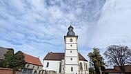 Die Kirche ist das Wahrzeichen Rugendorfs.