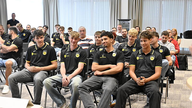 Die Spieler des HSC-Anschlusskaders 2026/27.