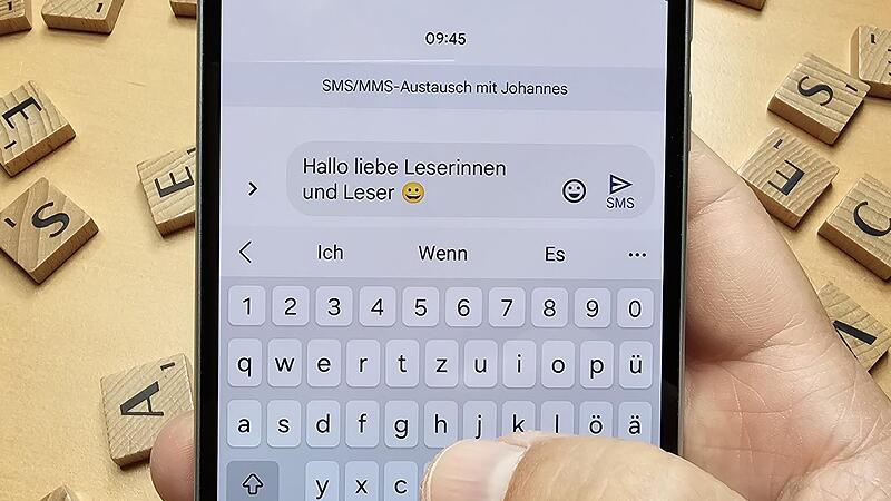 Wie schnell und geschickt man tippen kann, hängt entscheidend auch von der Qualität der Tastatur, die auf dem Display eingeblendet wird, ab. Wie schnell und geschickt man tippen kann, hängt entscheidend auch von der Qualität der Tastatur, die auf dem Display eingeblendet wird, ab.