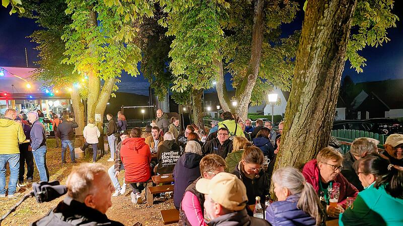 Bockbieranstich der Schlossbrauerei Reckendorf