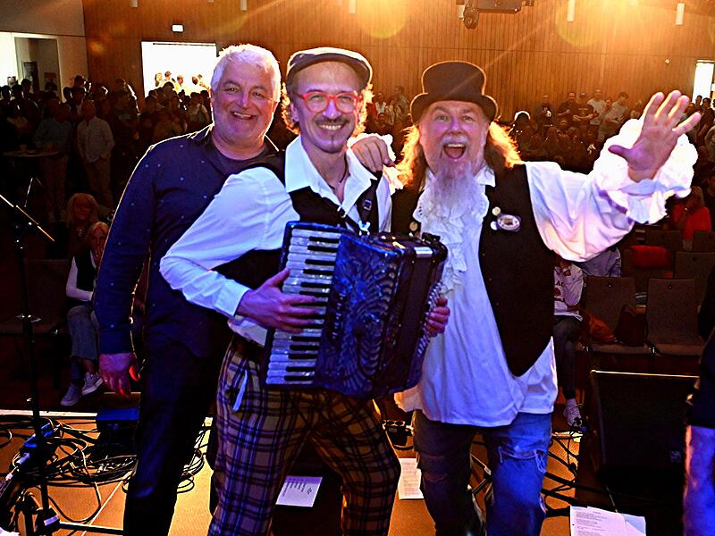 Benefizkonzert f&uuml;r den kranken Charlie in Halllstadt