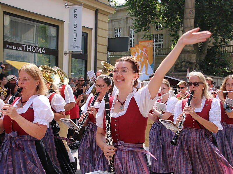 Steinacher MusikantenDas war der Rakoczy-Festzug 2024 in Bildern