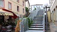 Mit der Reparatur der kaputten Treppe am Marktplatz kann es nun doch schneller gehen als urspr&uuml;nglich geplant.