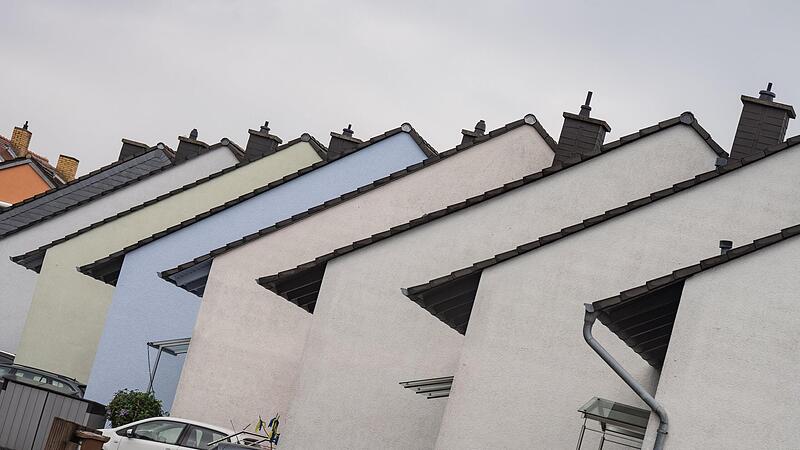 Drastisch steigende Kosten machen derzeit vielen Mietern und Hausbesitzern zu schaffen. Auch die Regierung wird ihre ehrgeizigen Wohnbaupl&auml;ne wohl nicht realisieren k&ouml;nnen.